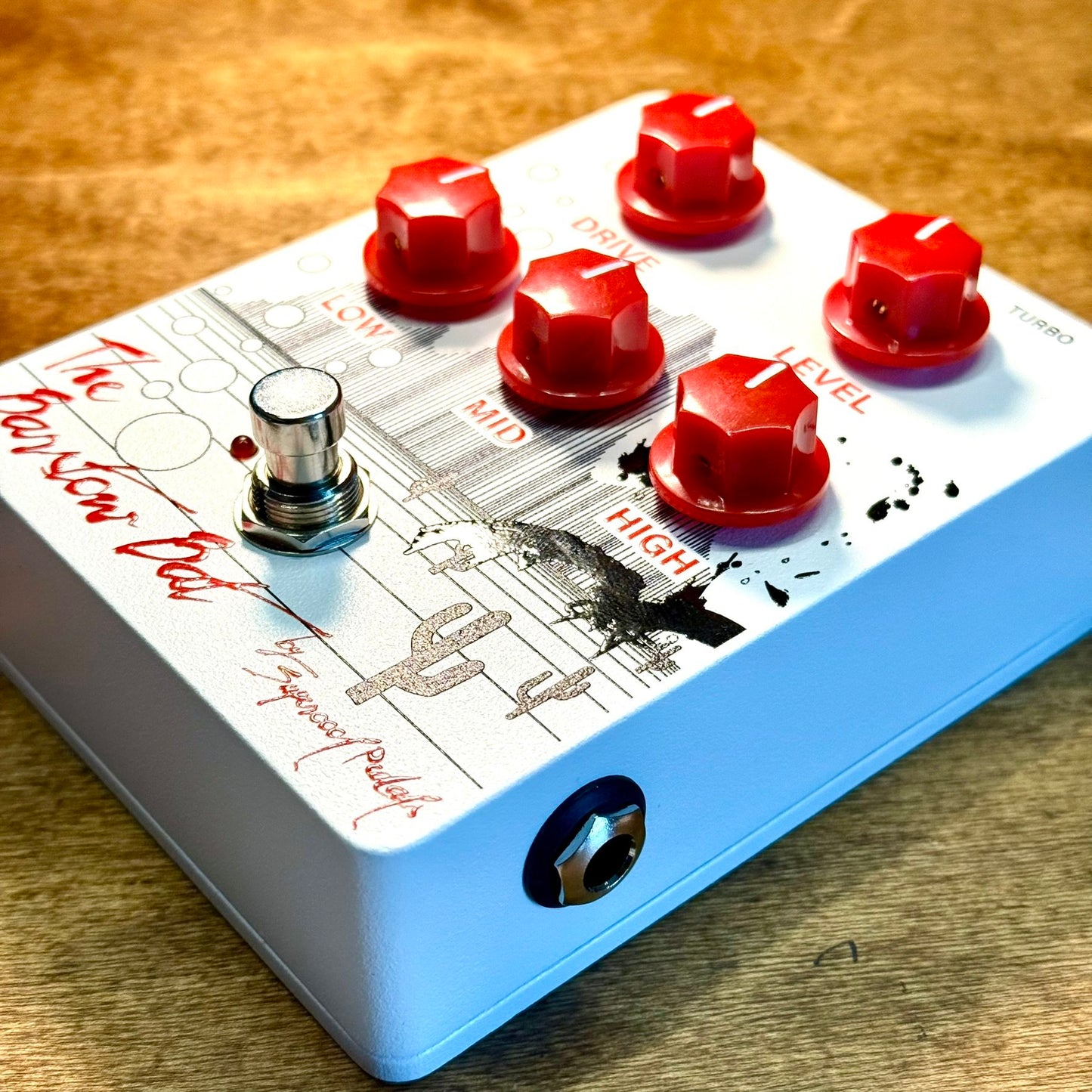Supercool Pedals The Barstow Bat Distortion Pedal