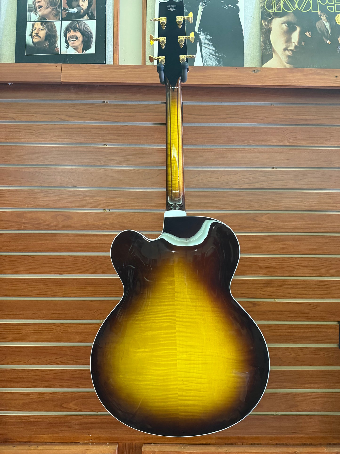 Heritage Standard Collection Eagle Classic Hollow Electric Guitar with Case, Original Sunburst
