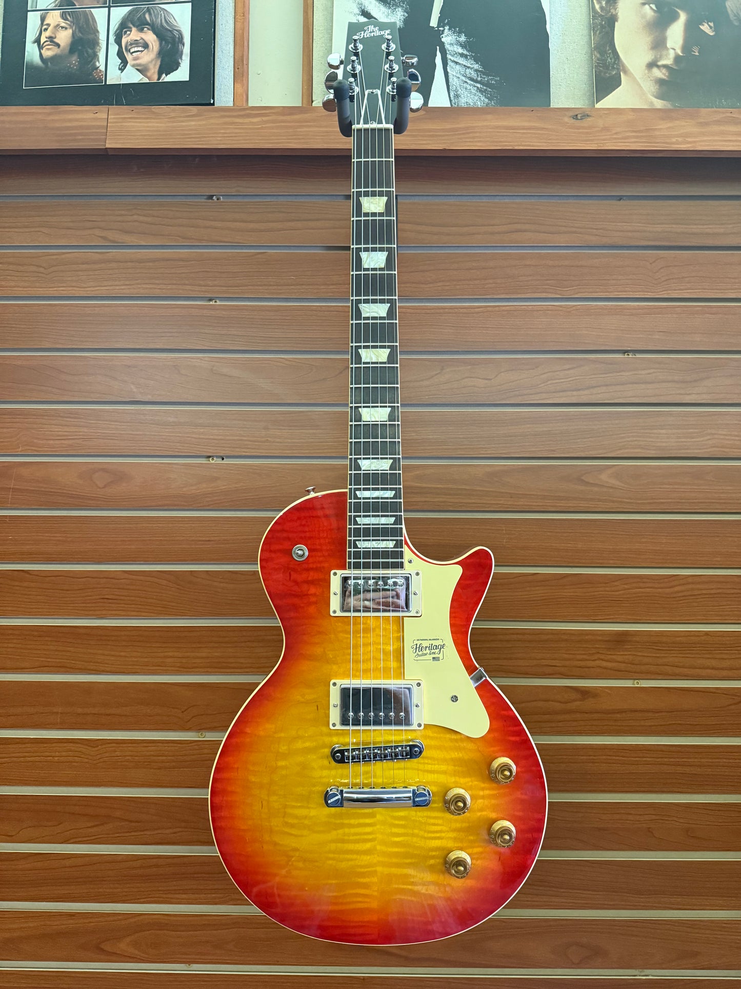 Heritage Standard Collection H-150 Electric Guitar with Case, Vintage Cherry Sunburst — HRT-010106103
