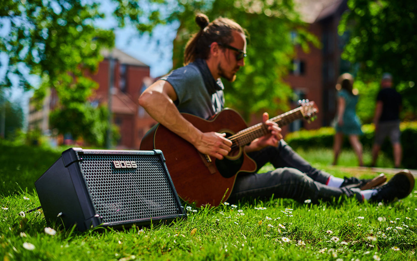 BOSS Cube Street II Battery Powered Portable Guitar and Vocal Amplifier