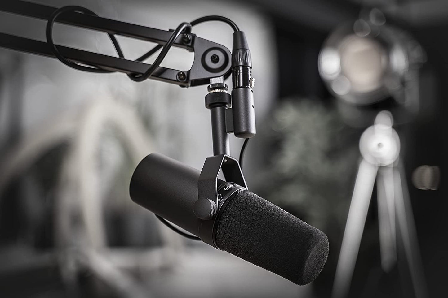 Shure SM7B Vocal Microphone - Poppa's Music