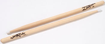 Zildjian Hickory Series Drum Sticks -5B Nylon Tip Natural Finish - Poppa's Music