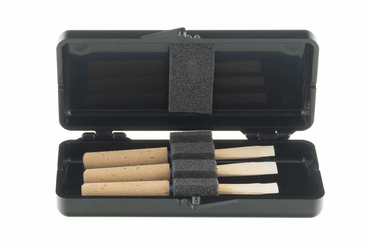 Hodge Plastic Oboe Reed Case - 3 Reeds - Poppa's Music