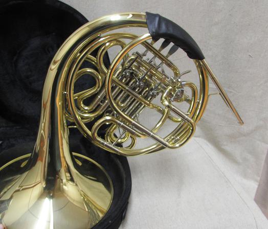 F.W. Select Double French Horn - Poppa's Music