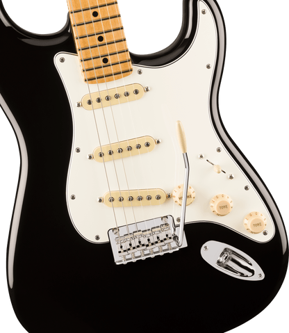 Fender Player II Stratocaster®, Maple Fingerboard, Black 0140512506