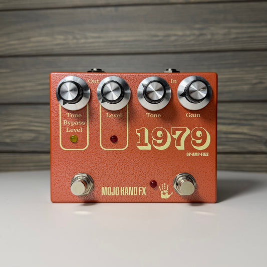 Mojo Hand FX 1979 OpAmp Fuzz Pedal