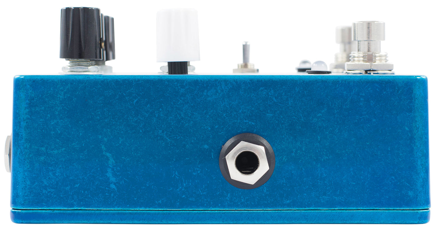EarthQuaker Devices Avalanche Run Stereo Delay & Reverb with Tap Tempo V2 Effect Pedal