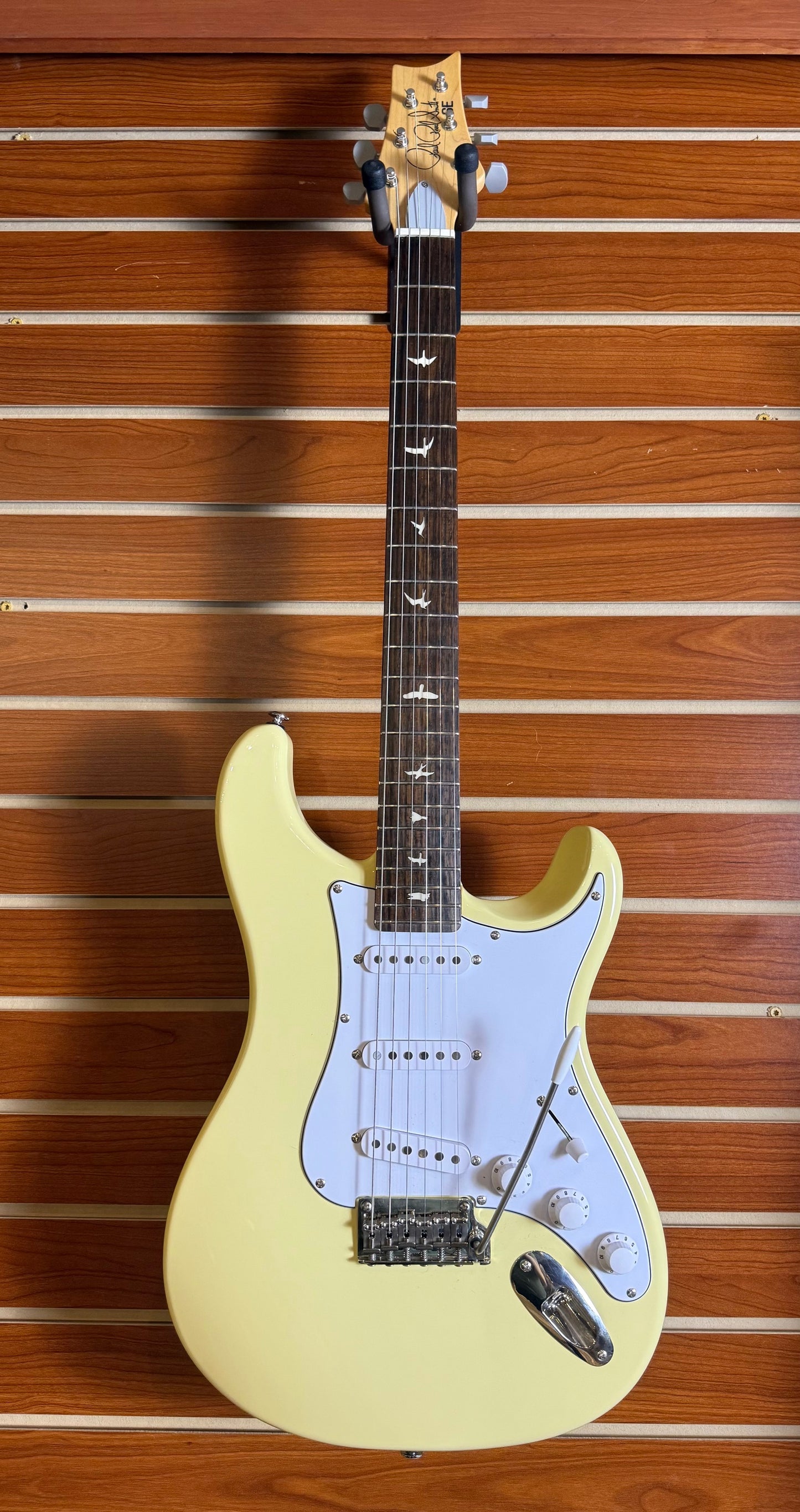 PRS Silver Sky SE Moon White Electric Guitar with Original Gig Bag