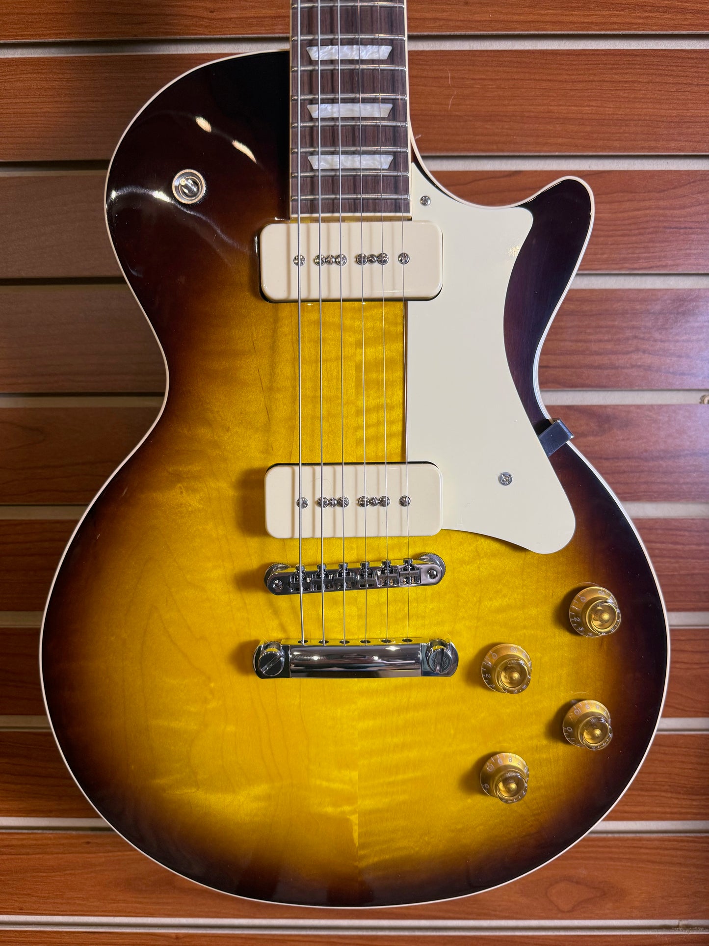 Heritage Standard Collection H-150 P90 Electric Guitar with Case, Original Sunburst — HRT-010114123