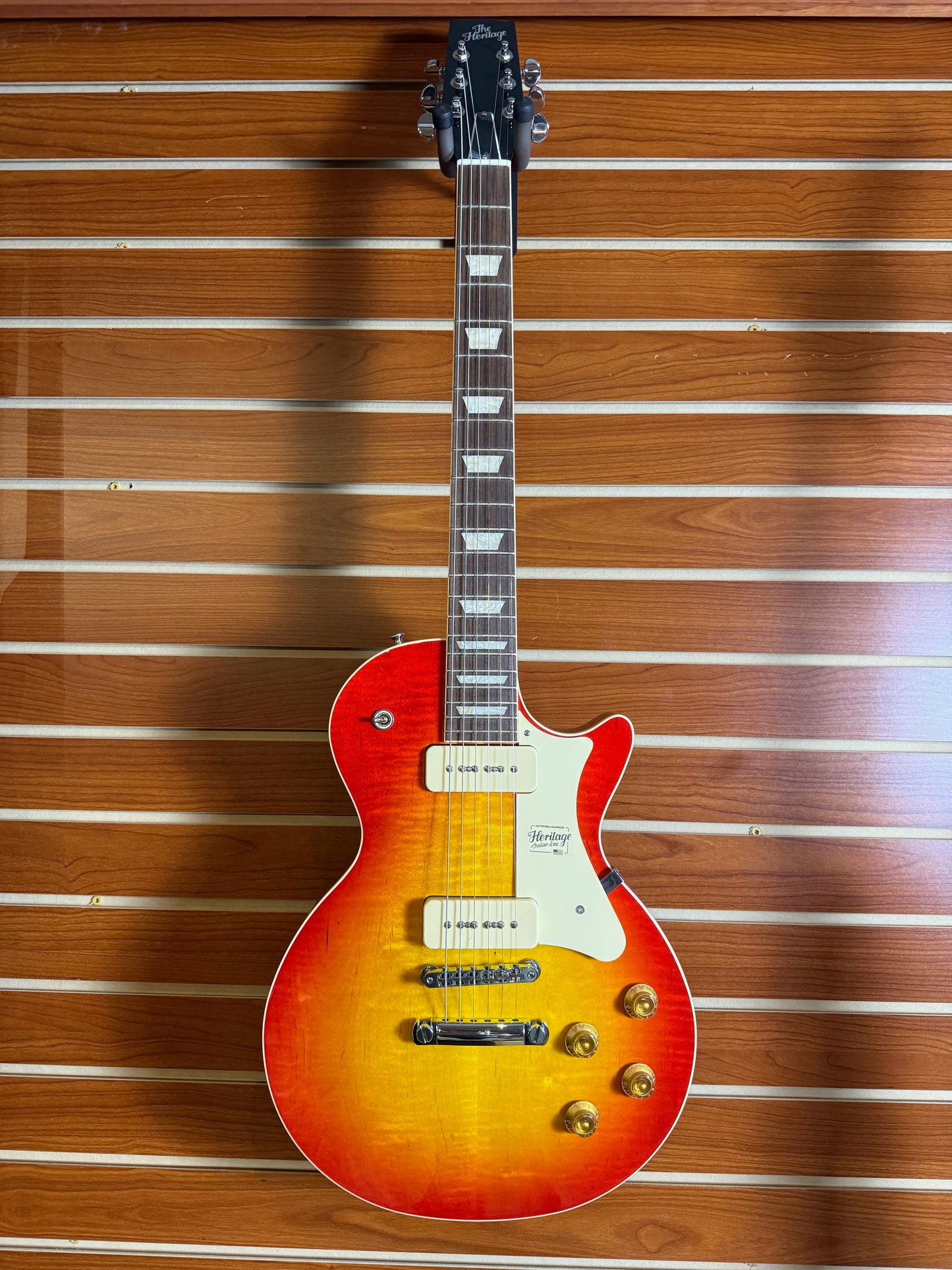 Heritage Standard Collection H-150 P90 Electric Guitar with Case, Vintage Cherry Sunburst — HRT-010114103