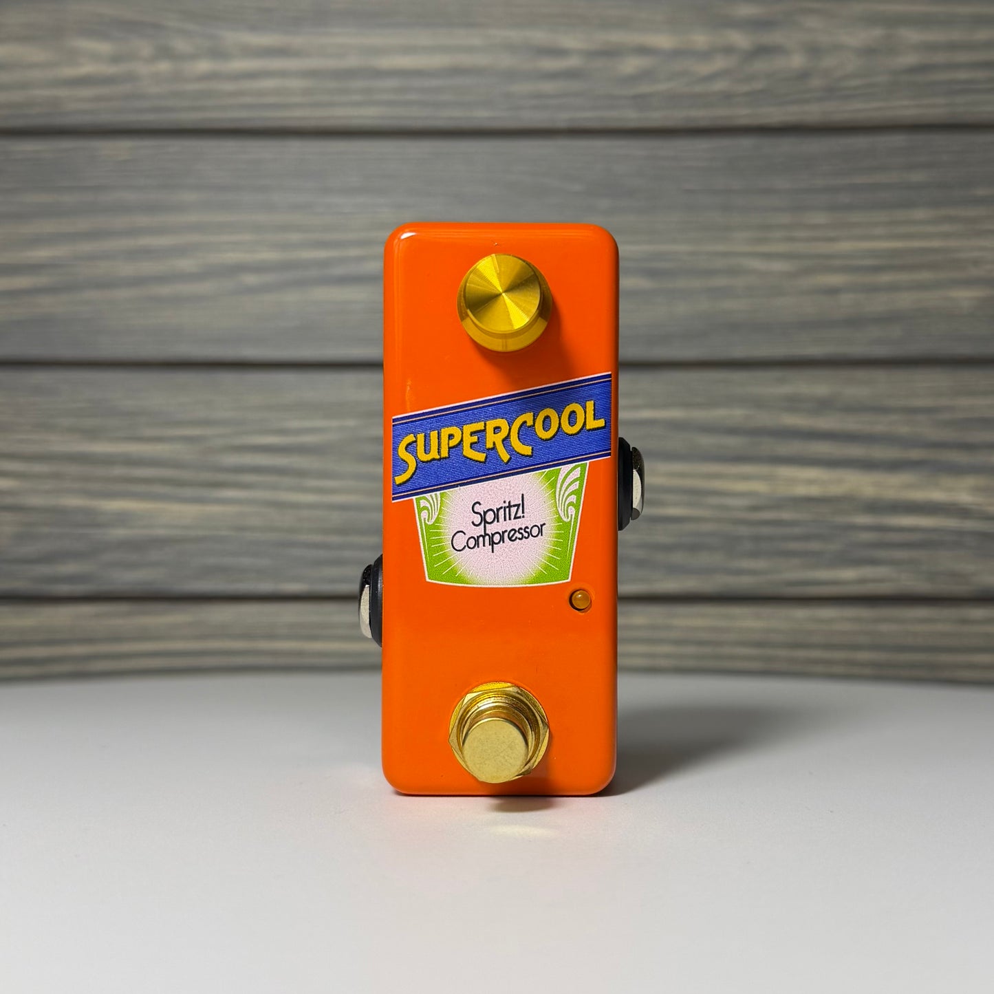 Supercool Pedals Spritz! Compressor Pedal
