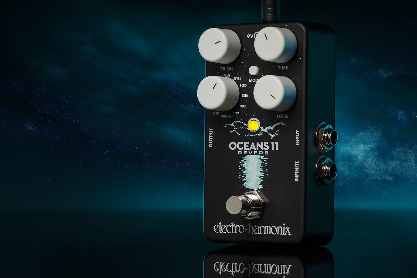 Electro-Harmonix Oceans 11 Reverb Pedal
