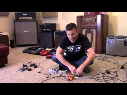 Truetone 1 SPOT® Combo Pack Pedal Power Supply with Daisy Chain and Adapters