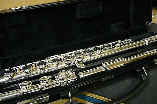 Yamaha Advantage Flute - Poppa's Music 