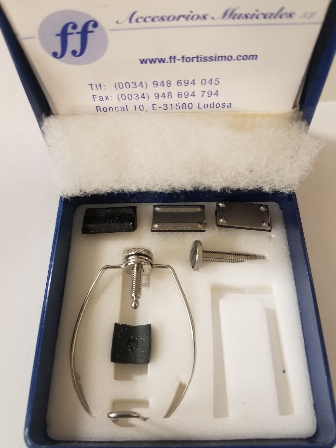 ff Large Black Saxophone or Clarinet Ligature - Poppa's Music 