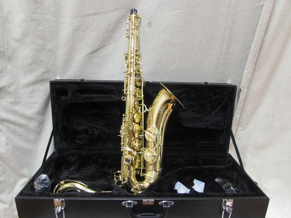 F.W. Select Intermediate Tenor Saxophone - Poppa's Music 