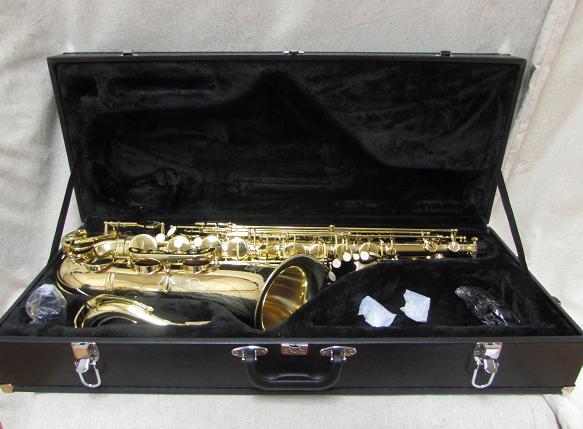 F.W. Select Intermediate Tenor Saxophone - Poppa's Music 